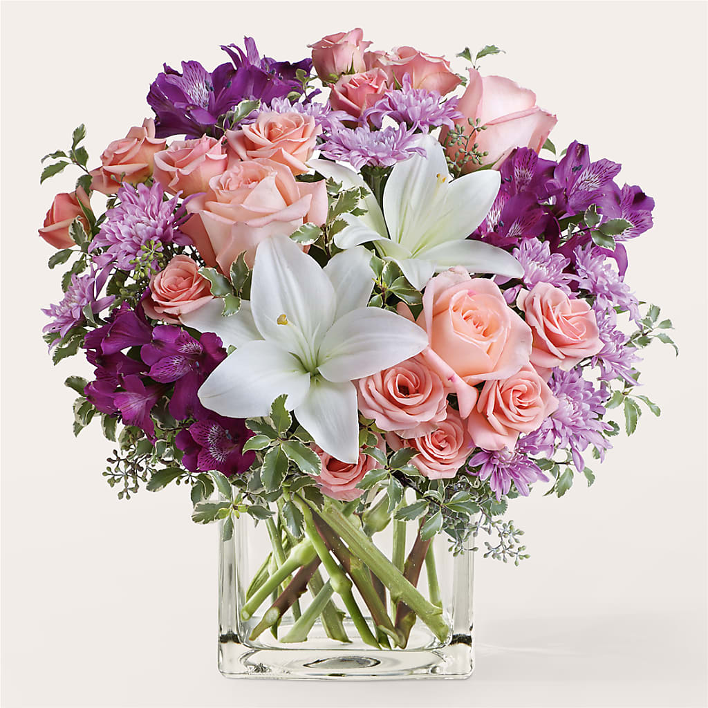 Mani Pedi Bouquet – SUSPENDED IN TIME FLORAL & PRESERVATION, Syracuse UT