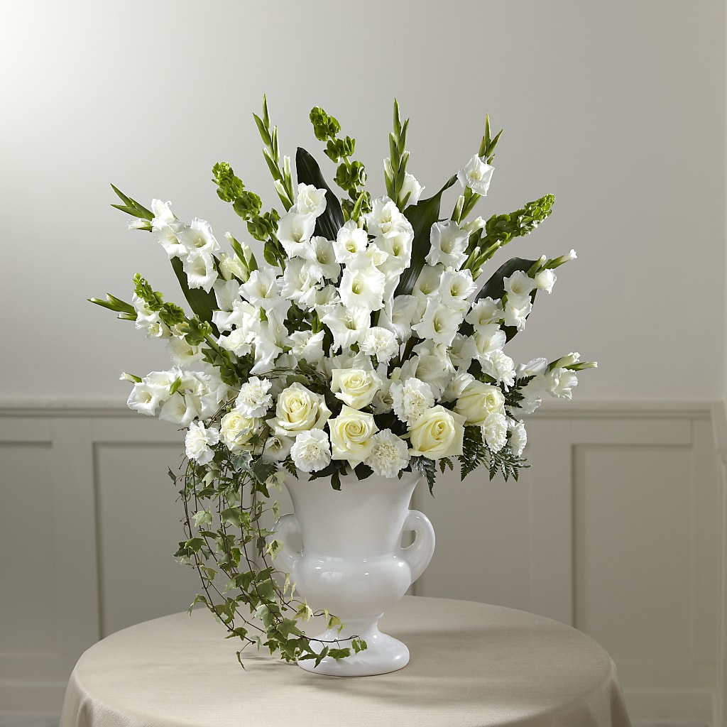 Fond Reflections Arrangement – SUSPENDED IN TIME FLORAL & PRESERVATION, Syracuse UT