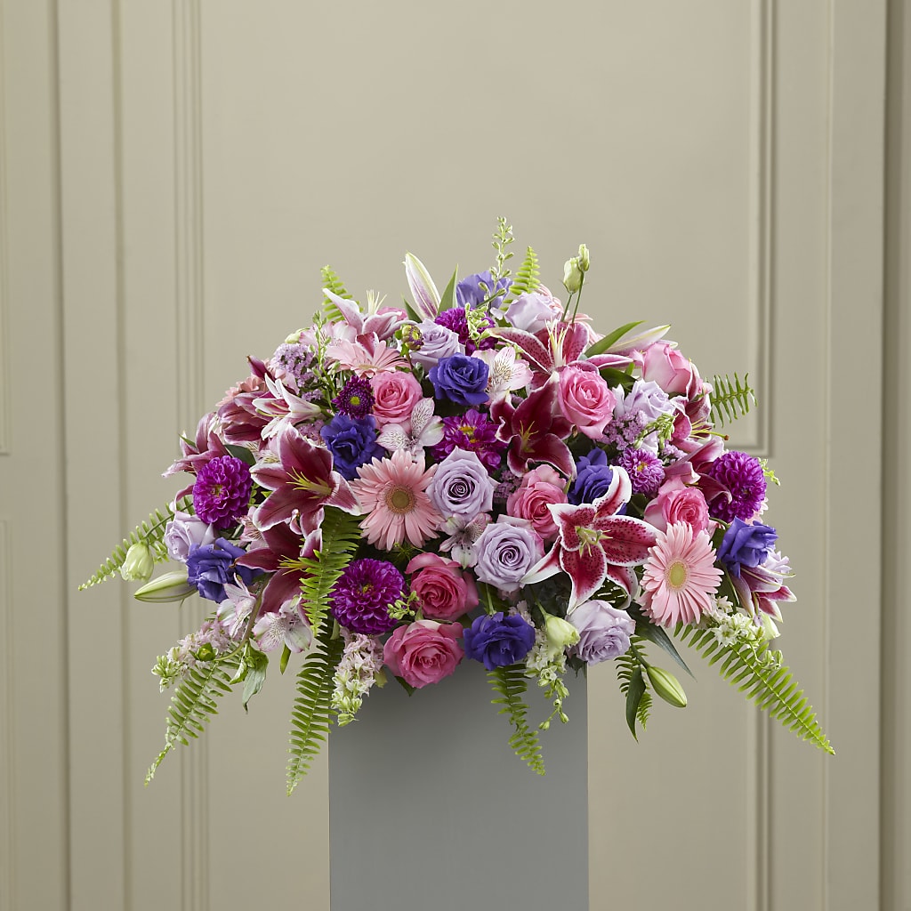Fare Thee Well Pedestal – SUSPENDED IN TIME FLORAL & PRESERVATION, Syracuse UT