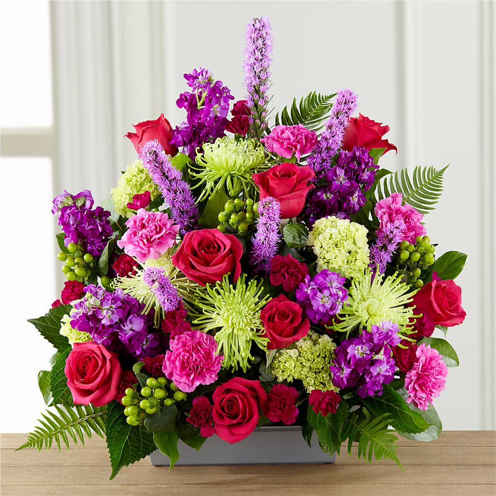 Warm Embrace Arrangement – SUSPENDED IN TIME FLORAL & PRESERVATION, Syracuse UT