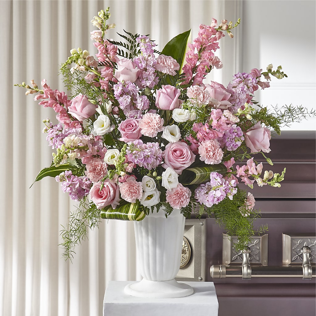 Divine Comfort Arrangement – SUSPENDED IN TIME FLORAL & PRESERVATION, Syracuse UT