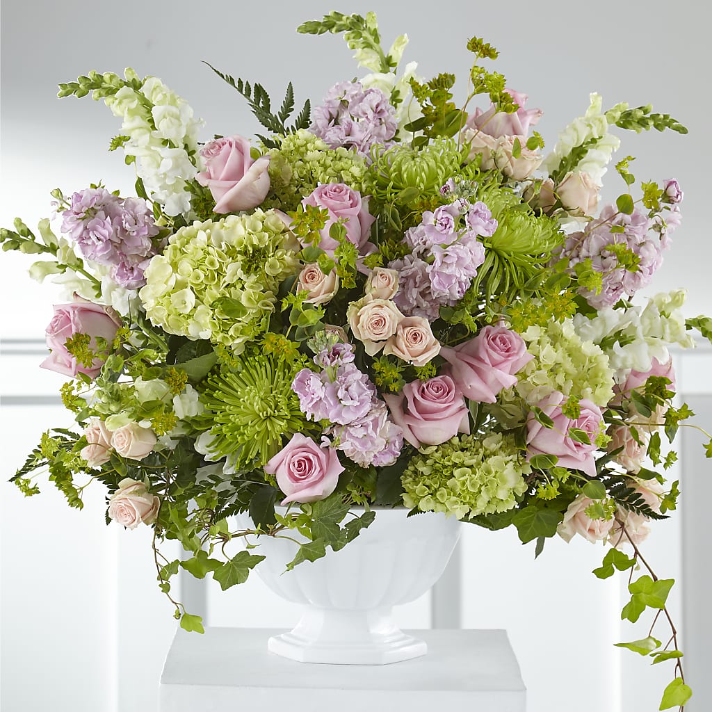 Radiant Embrace Arrangement – SUSPENDED IN TIME FLORAL & PRESERVATION, Syracuse UT