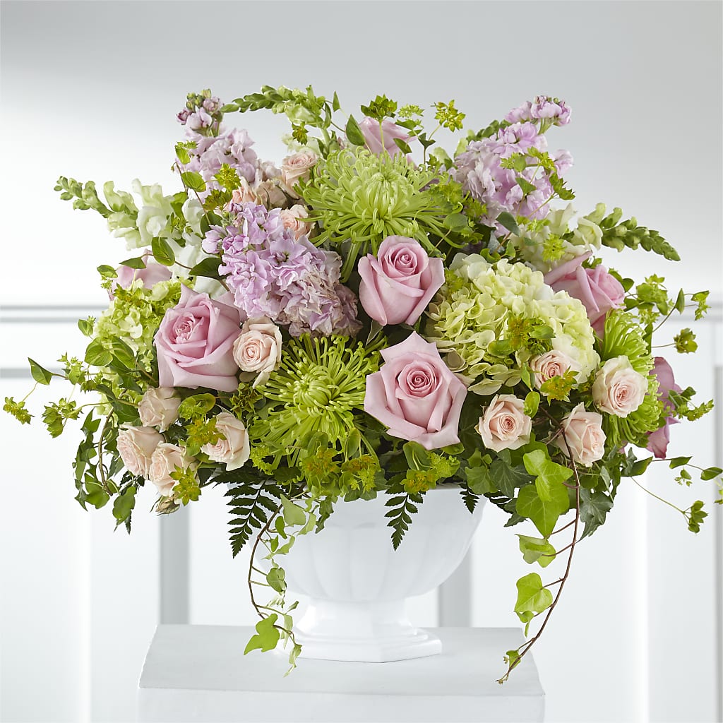 Radiant Embrace Arrangement – SUSPENDED IN TIME FLORAL & PRESERVATION, Syracuse UT