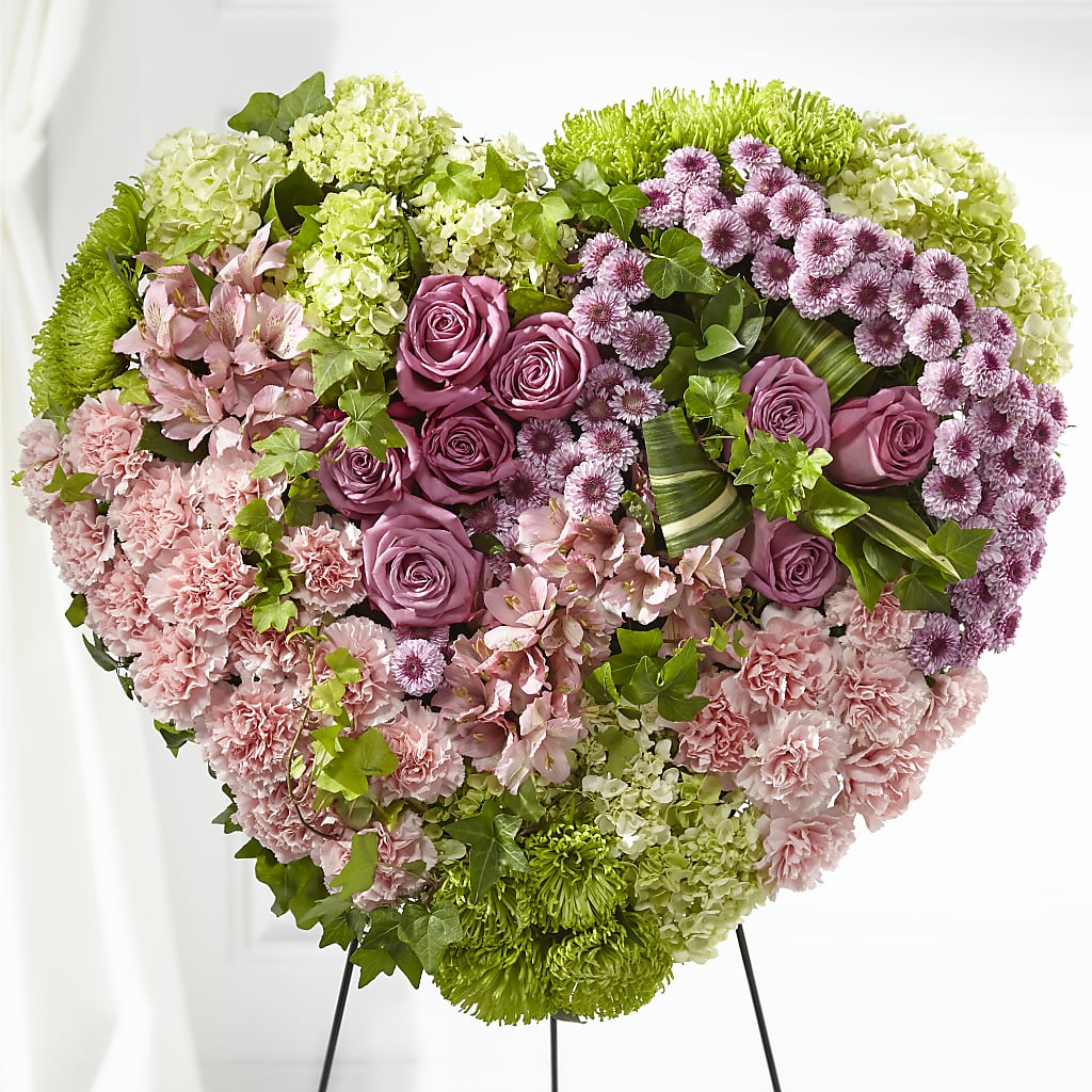 Heartwarming Standing Heart – SUSPENDED IN TIME FLORAL & PRESERVATION, Syracuse UT