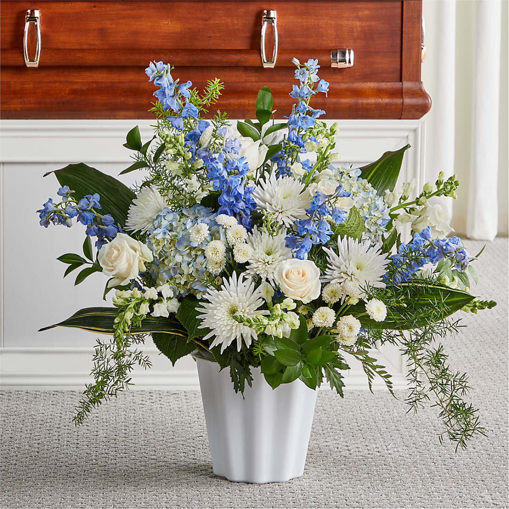 Everlasting Memories Floor Basket – SUSPENDED IN TIME FLORAL & PRESERVATION, Syracuse UT