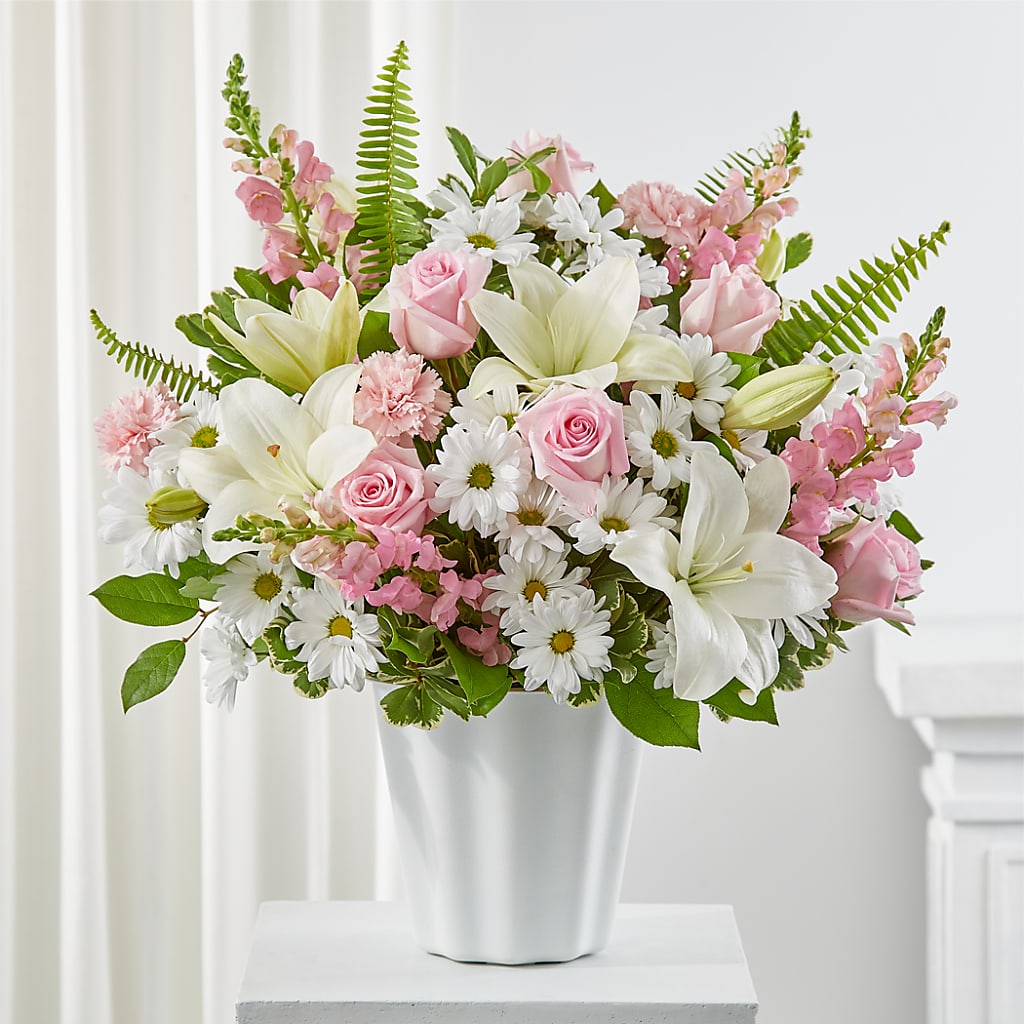 Soft Touch Tabletop Basket – SUSPENDED IN TIME FLORAL & PRESERVATION, Syracuse UT