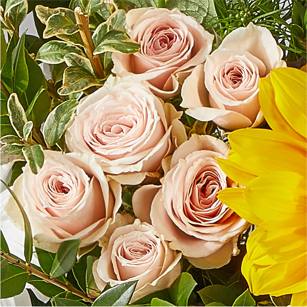 The Good Life Bouquet – SUSPENDED IN TIME FLORAL & PRESERVATION, Syracuse UT