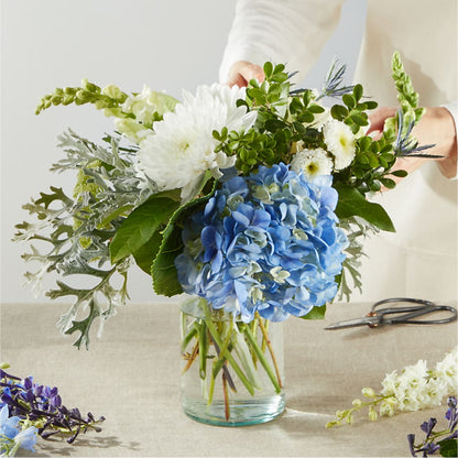 Festival of Lights – A Florist Original – SUSPENDED IN TIME FLORAL & PRESERVATION, Syracuse UT