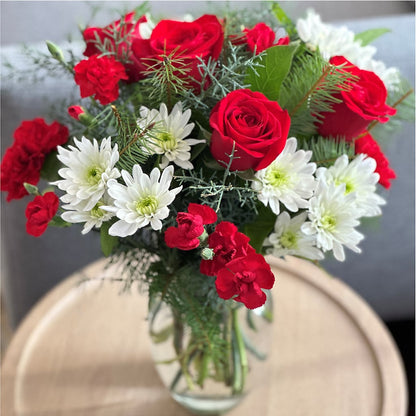 Seasonal Magic Bouquet – SUSPENDED IN TIME FLORAL & PRESERVATION, Syracuse UT