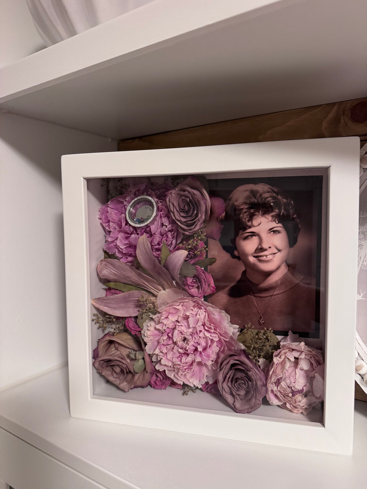 10x10 Thin Shadow Box
