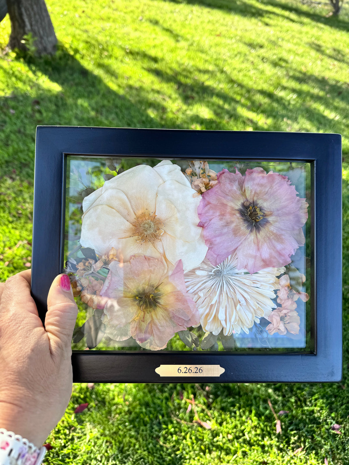 7x9 Pressed Frame  – SUSPENDED IN TIME FLORAL & PRESERVATION, Syracuse UT