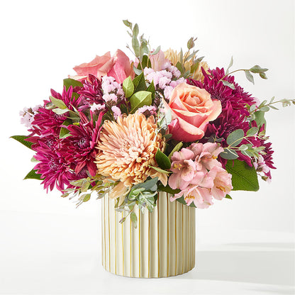 Berry Cobbler Bouquet with Ivory Vase – SUSPENDED IN TIME FLORAL & PRESERVATION, Syracuse UT
