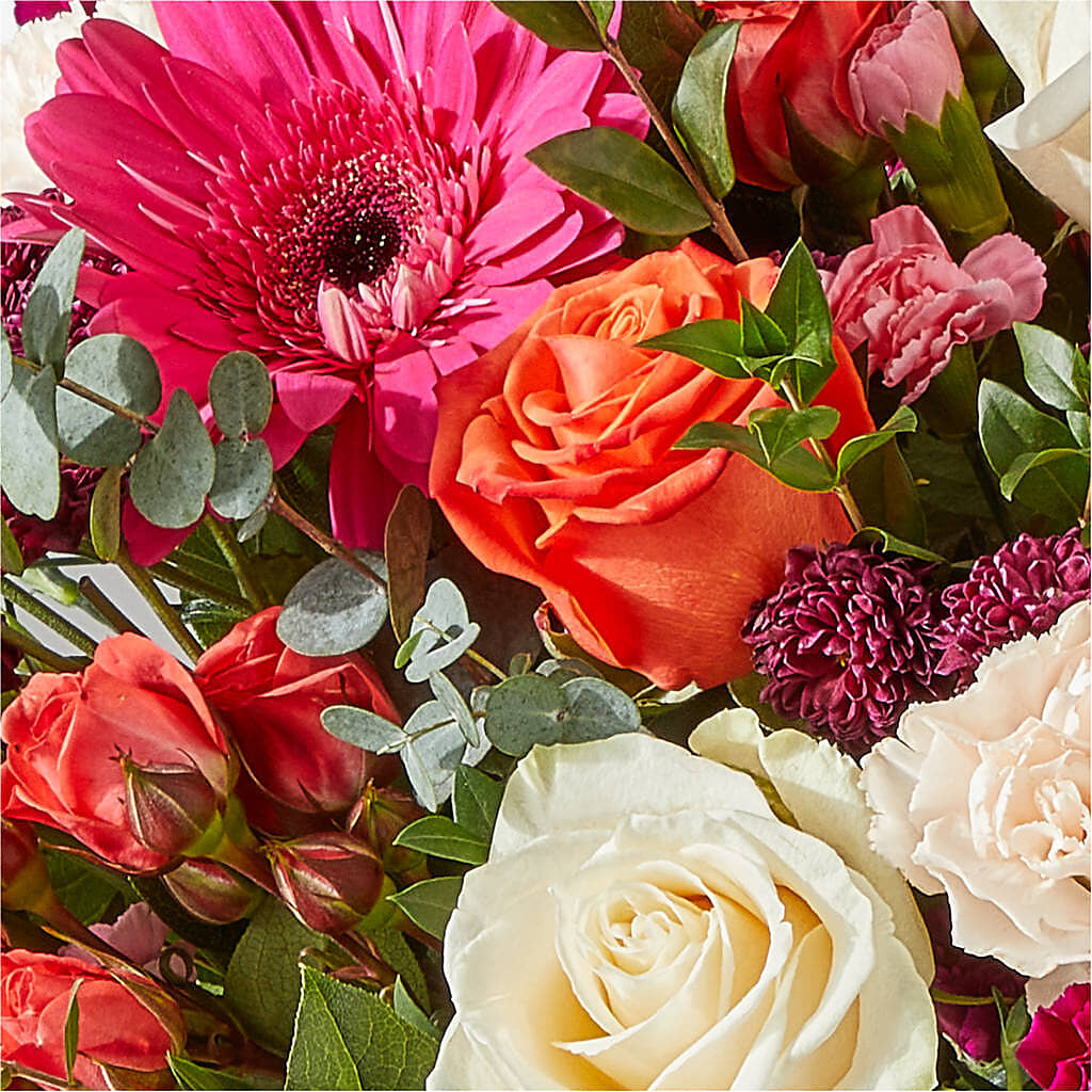 Smell the Roses Bouquet – SUSPENDED IN TIME FLORAL & PRESERVATION, Syracuse UT